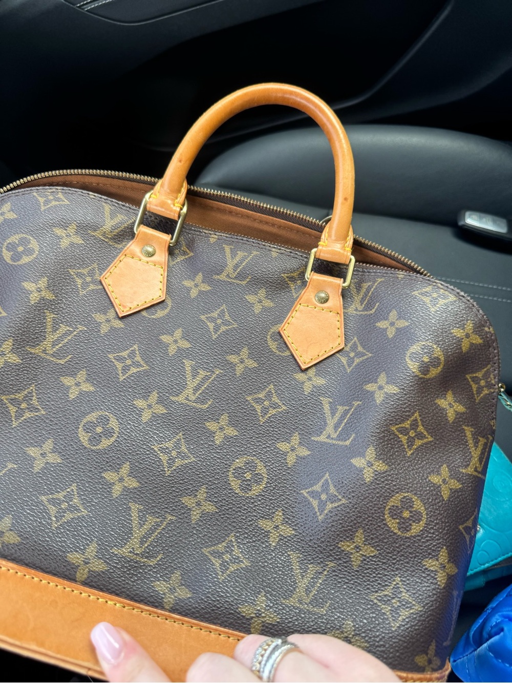 Louis Vuitton Monogram Canvas Alama Medium Bag in Brown and Tan - Picture 5 of 9